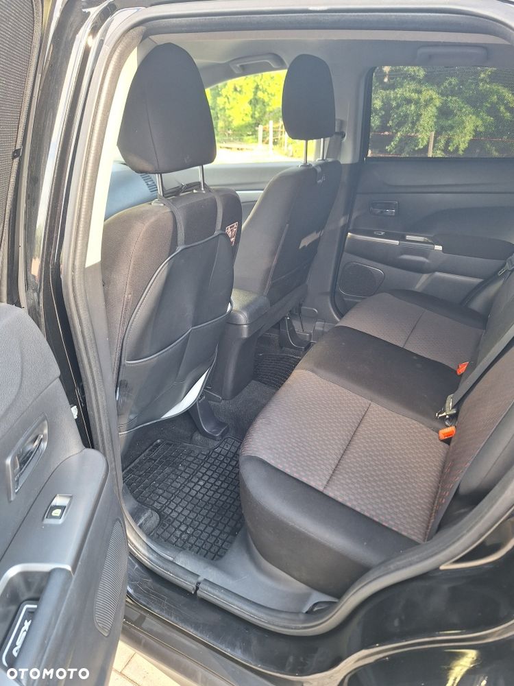 Mitsubishi ASX - 8