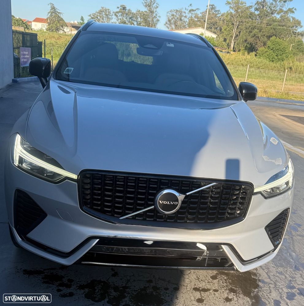 Volvo XC 60 2.0 B4 Plus Dark - 6
