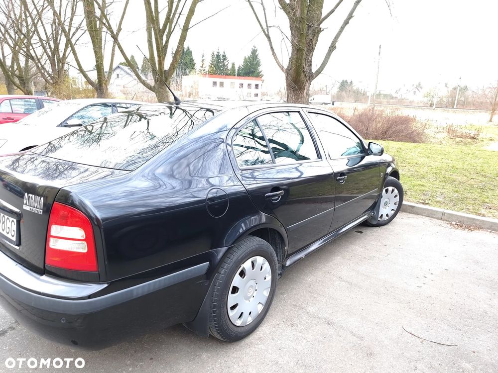 Skoda Octavia 1.6 Tour - 2