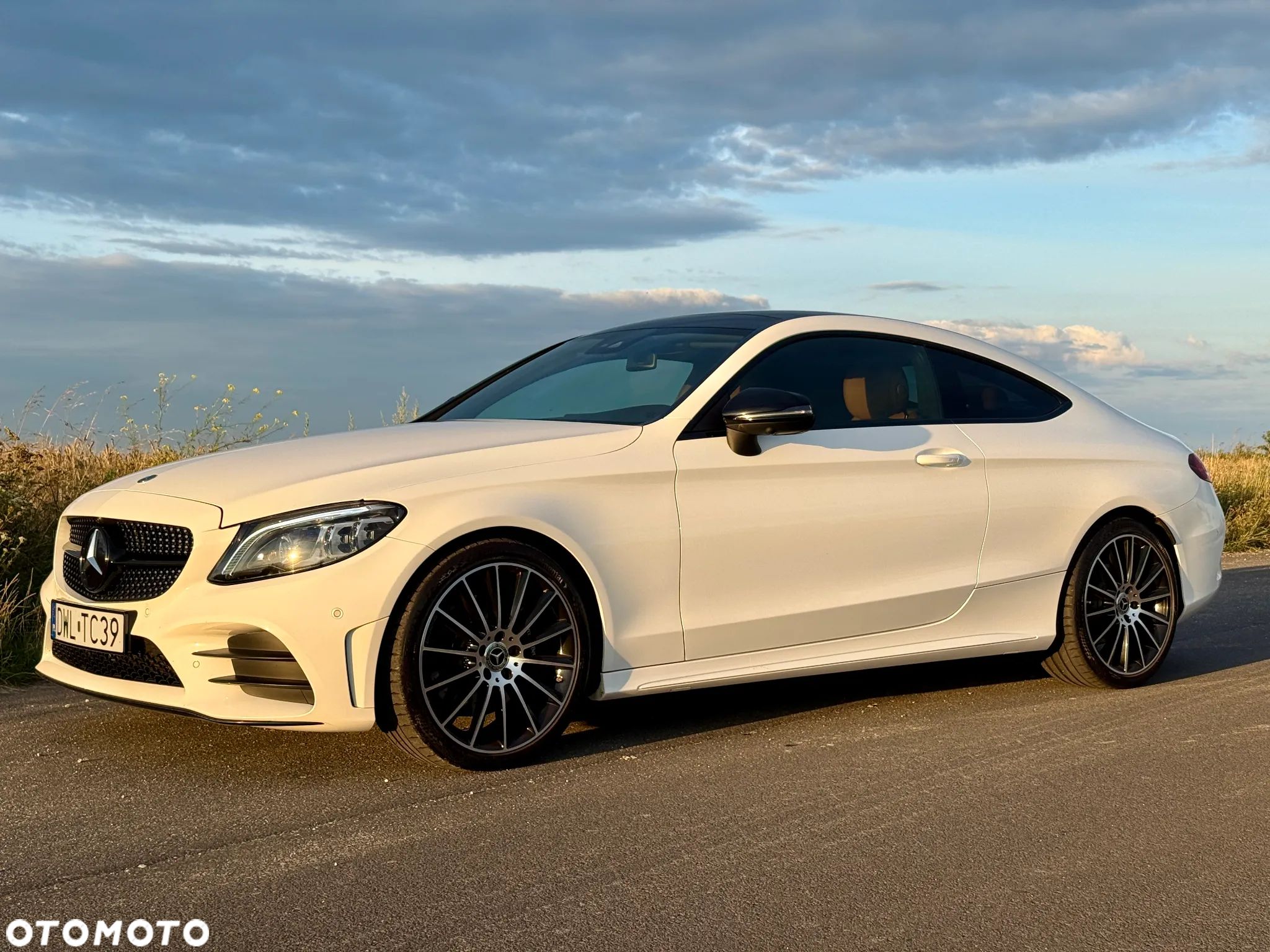 Mercedes-Benz Klasa C 300 9G-TRONIC - 1
