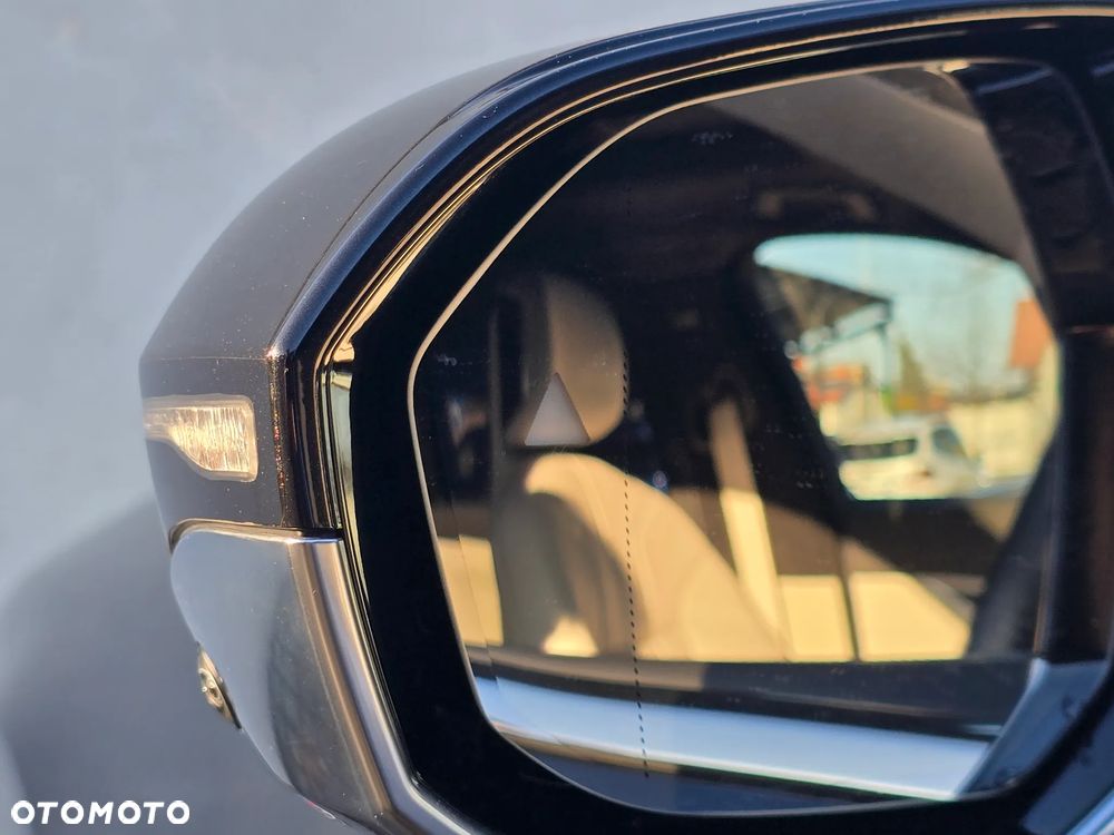 BMW Seria 7 - 26