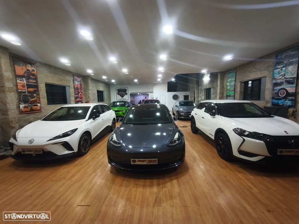 Tesla Model 3 Standard Range Plus RWD - 60