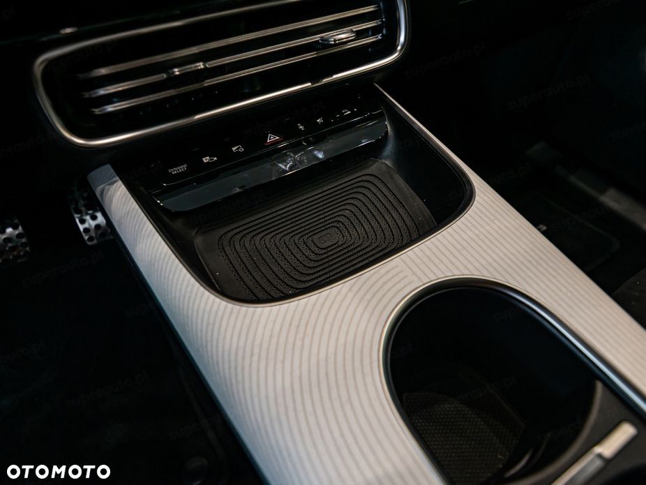 Mercedes-Benz CLA 220 mHEV 4-Matic 8G-DCT - 12