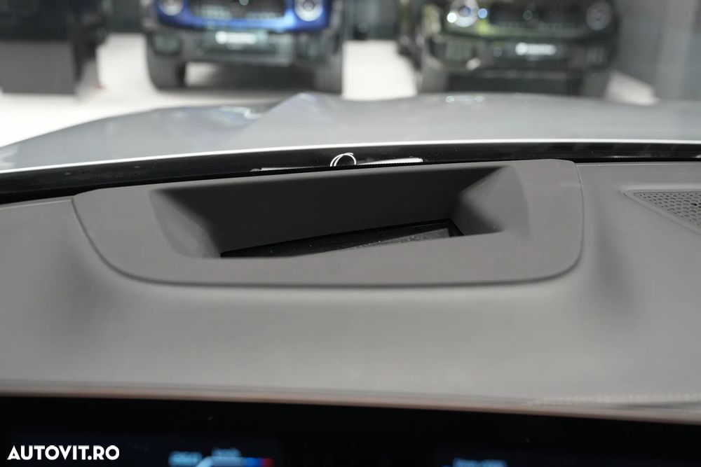 BMW X6 M M60i xDrive - 30