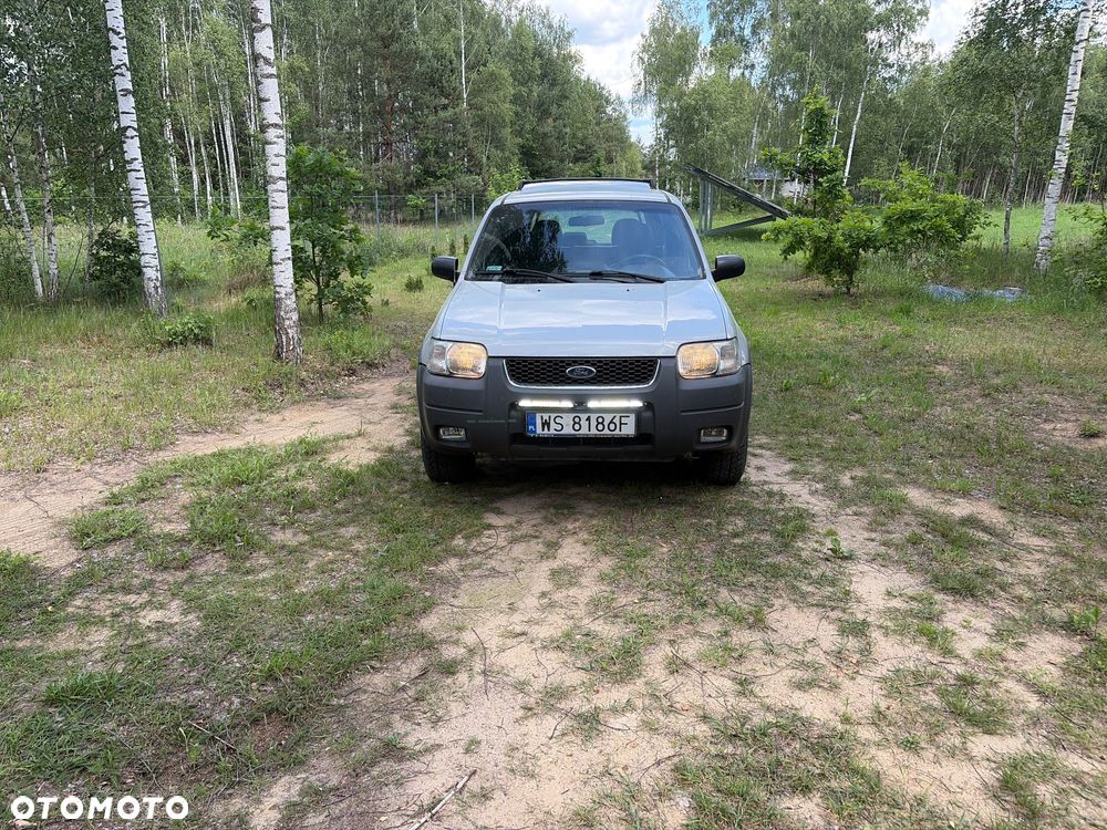Ford Maverick 3.0 V6 Limited - 10