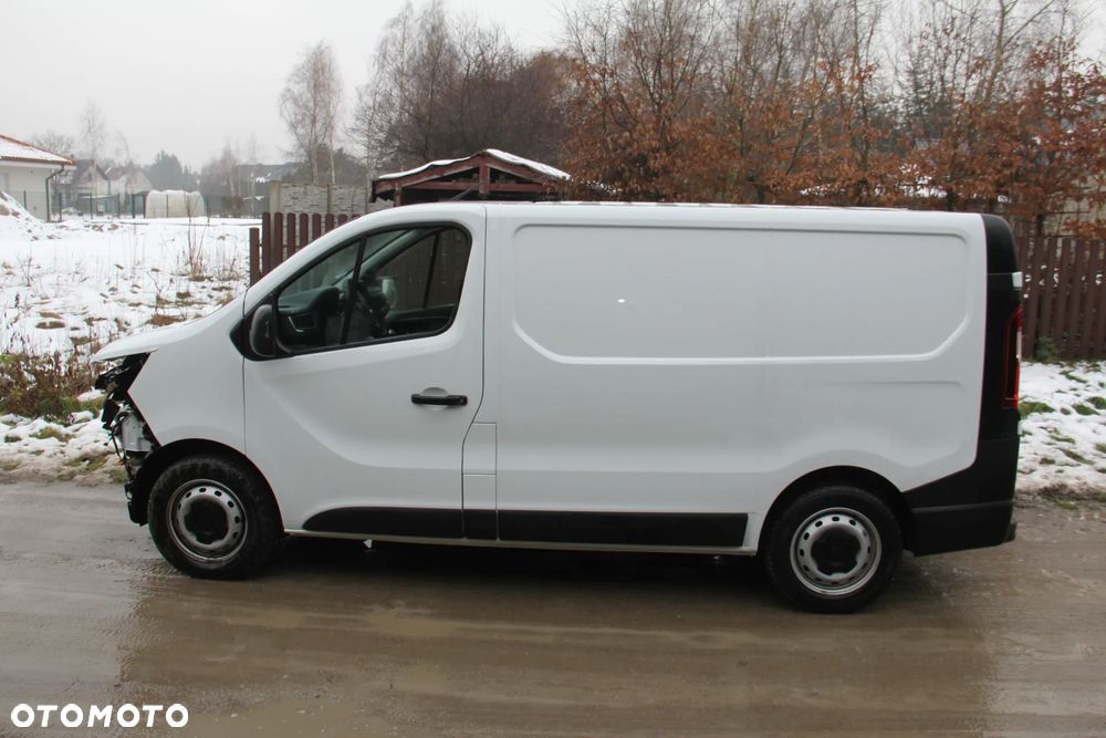 Renault TRAFIC - 8