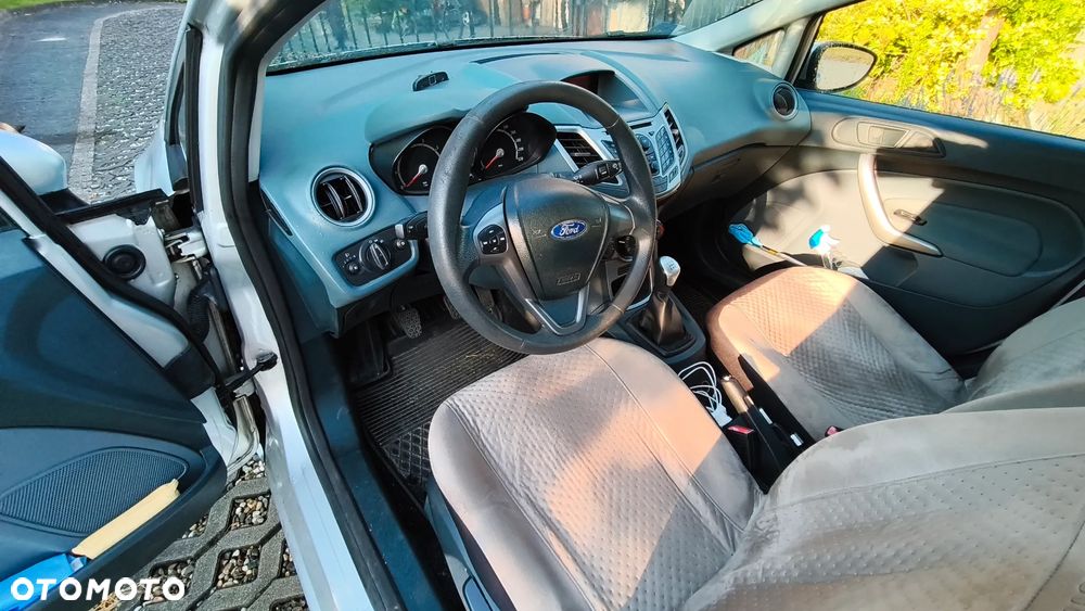 Ford Fiesta 1.25 SYNC Edition - 9