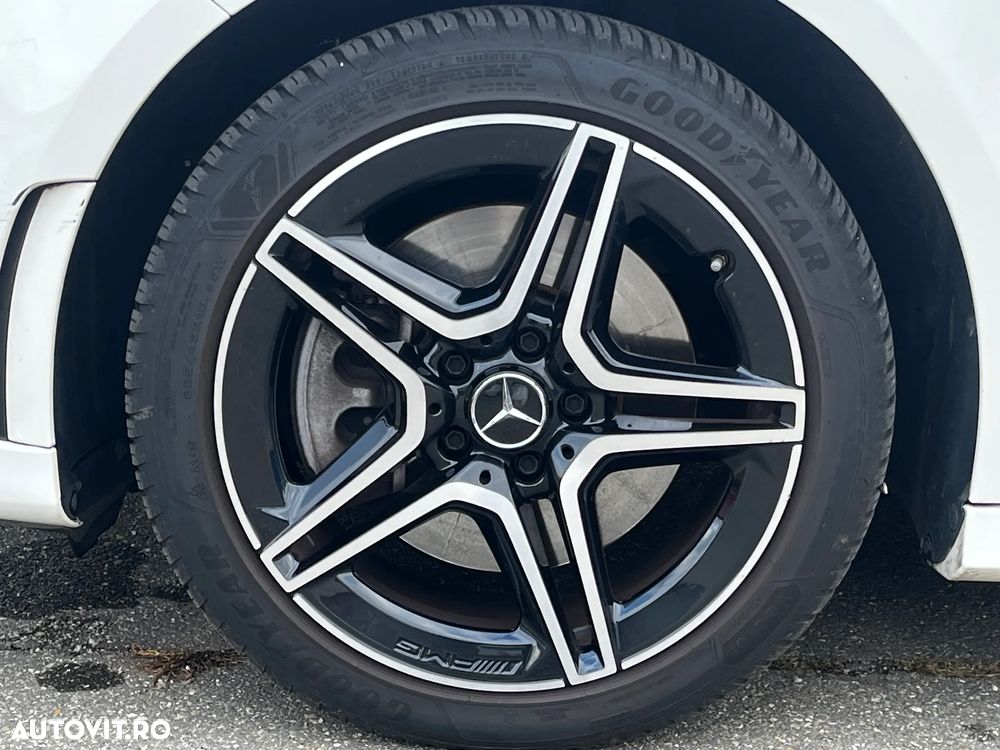 Mercedes-Benz A 250 e 8G-DCT - 28