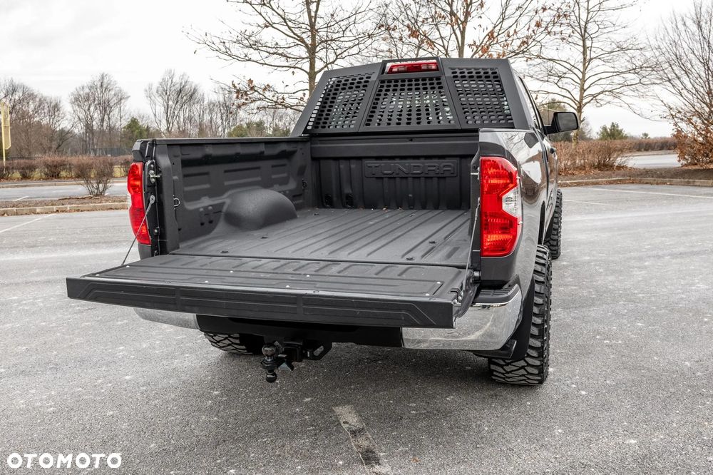 Toyota Tundra - 13