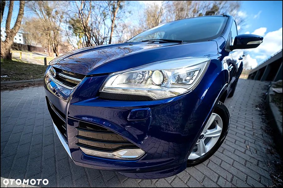 Ford Kuga - 10