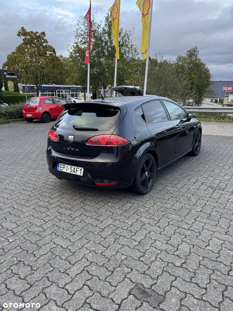 Seat Leon 2007 photo 4