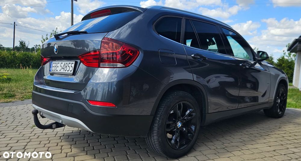 BMW X1 sDrive18d Sport Line - 4