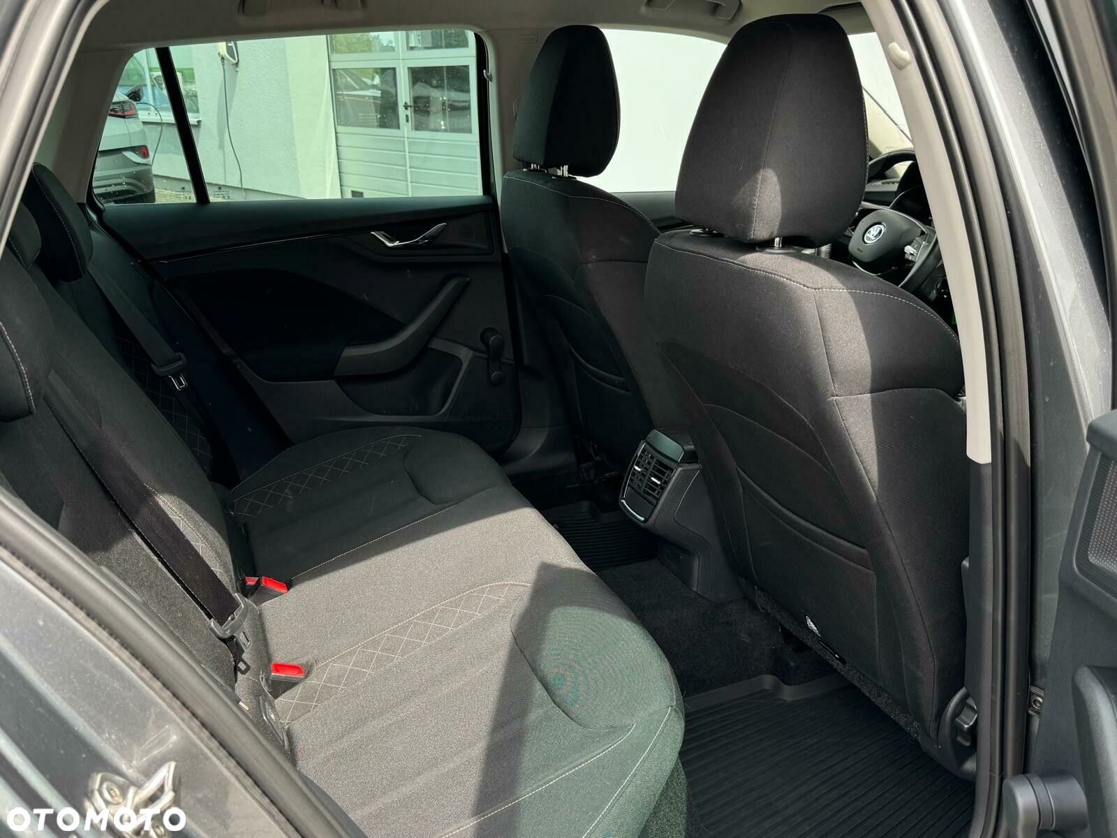 Skoda Kamiq 1.0 TSI Ambition - 9