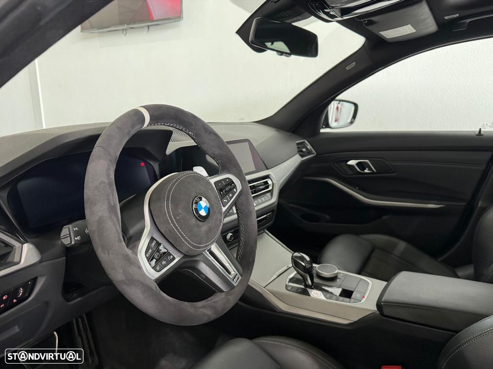 BMW 320 d Pack M Auto - 11