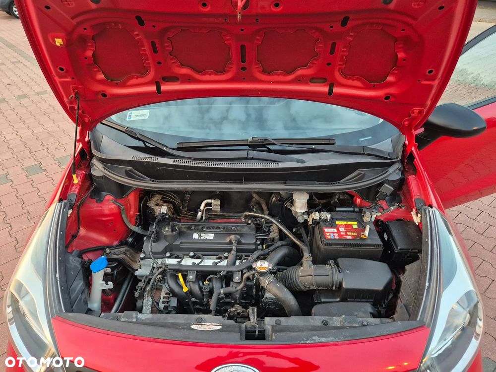 Kia Rio 1.2 M - 17