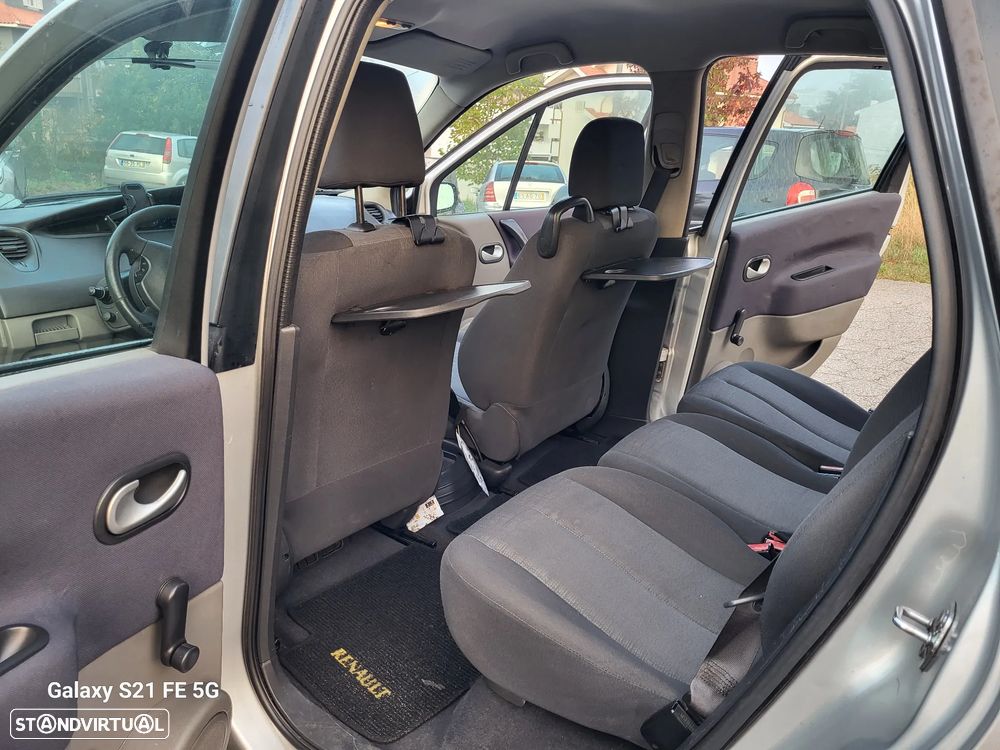 Renault Scénic 1.5 dCi Dynamique - 9