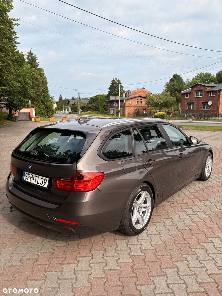 BMW Seria 3 320d - 7