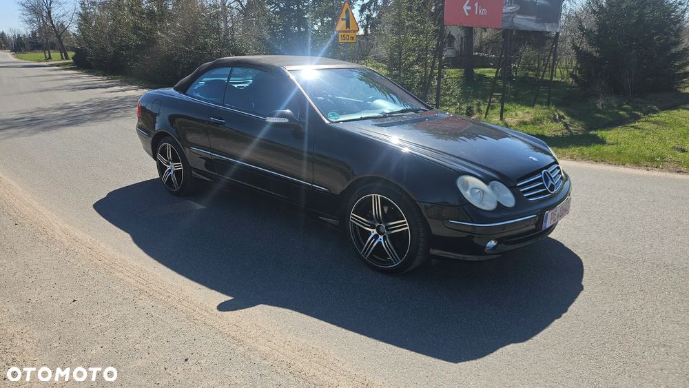 Mercedes-Benz CLK 320 - 13