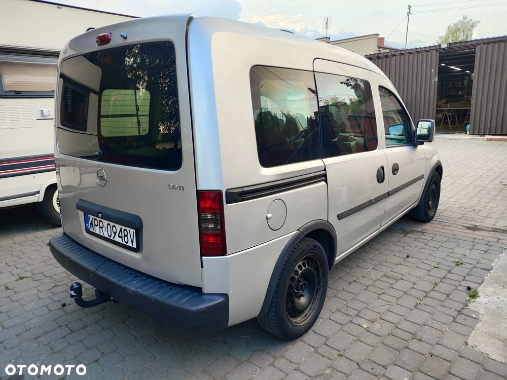 Opel Combo Tour Enjoy - 4