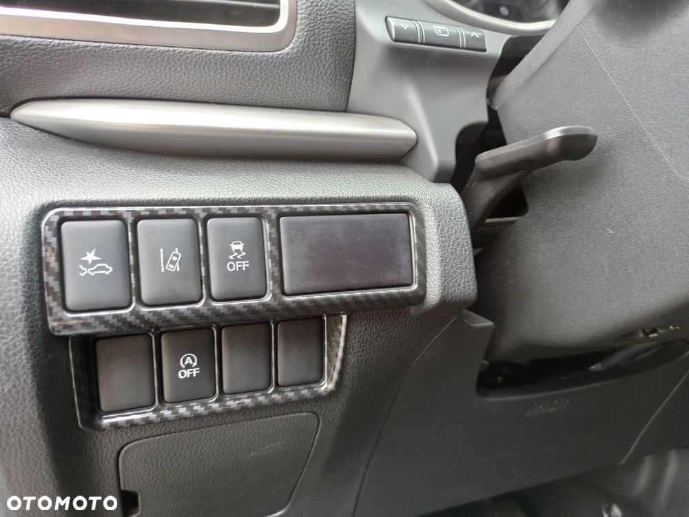 Mitsubishi Eclipse Cross - 16