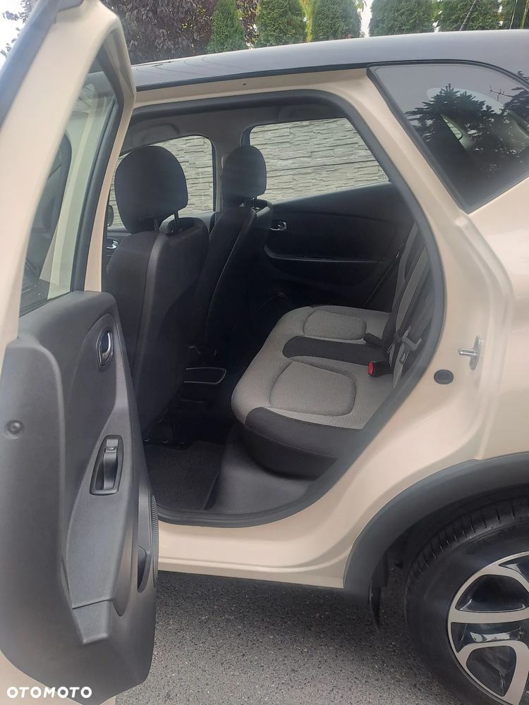 Renault Captur - 17