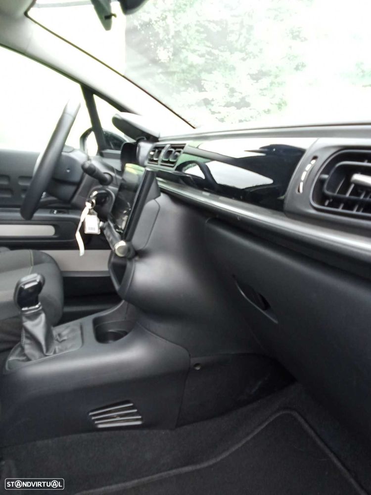 Citroën C3 1.2 PureTech Plus - 11