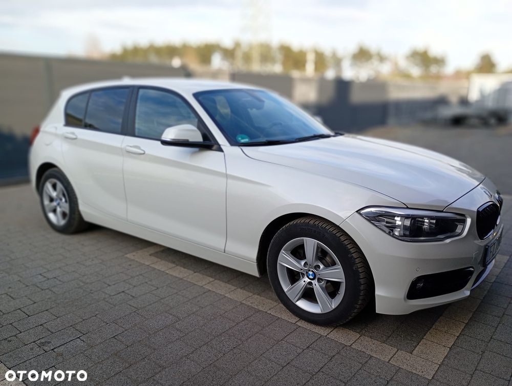 BMW Seria 1 116d Sport Line - 4