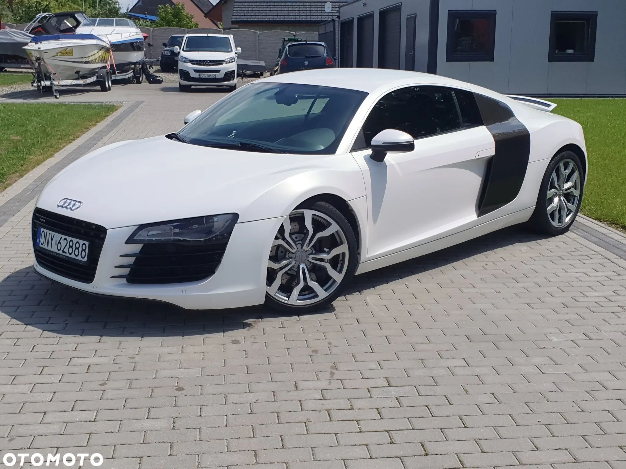 Audi R8 4.2 Quattro R tronic - 1