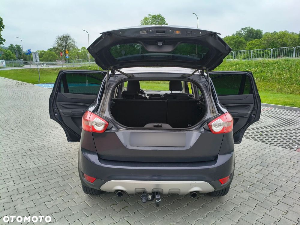 Ford Kuga 2.0 TDCi 4x4 Titanium - 9