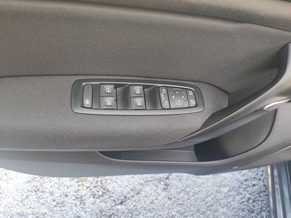 Renault Mégane Sport Tourer - 14