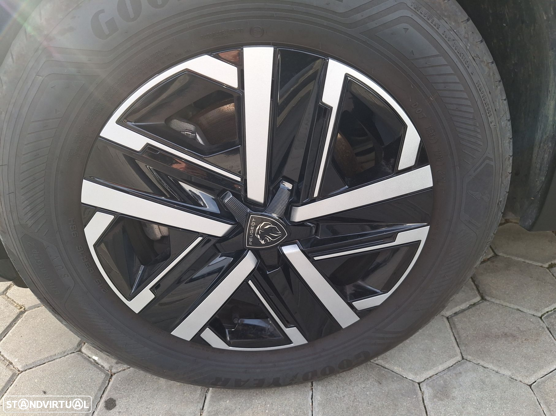 Peugeot e-2008 54 kWh SE Style - 11