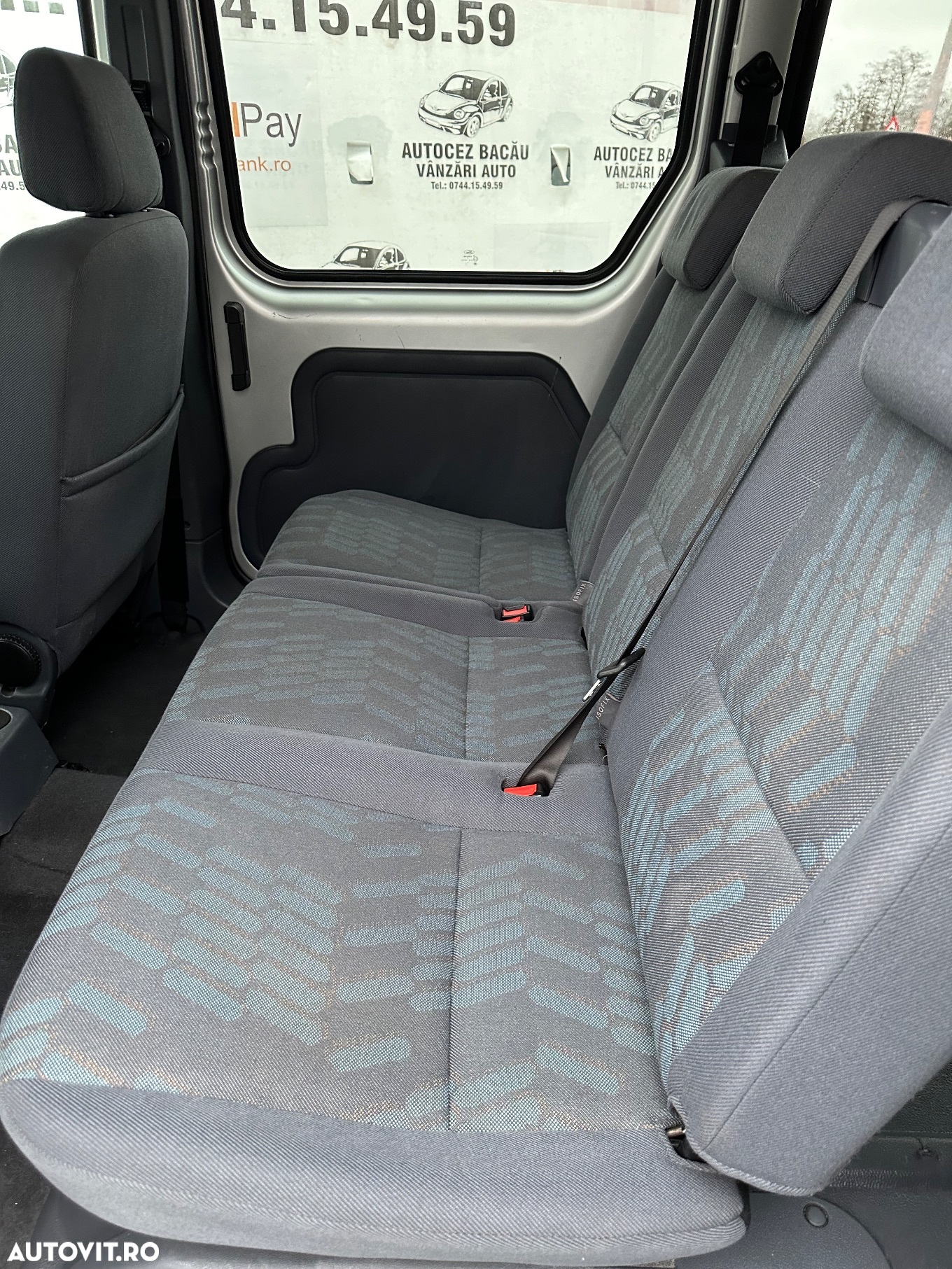 Ford Tourneo Connect - 16