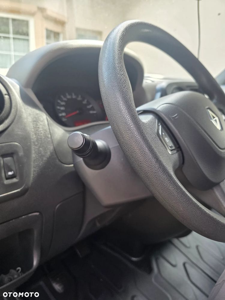 Renault Master - 15