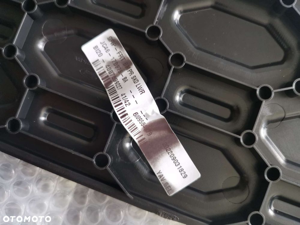 Nakładka Listwa zderzaka Ford F-MAX T286922 - 1