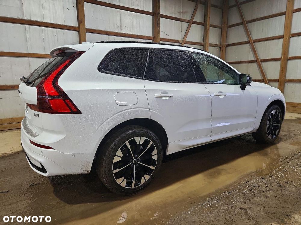 Volvo XC 90 B5 B AWD Ultra Bright - 4