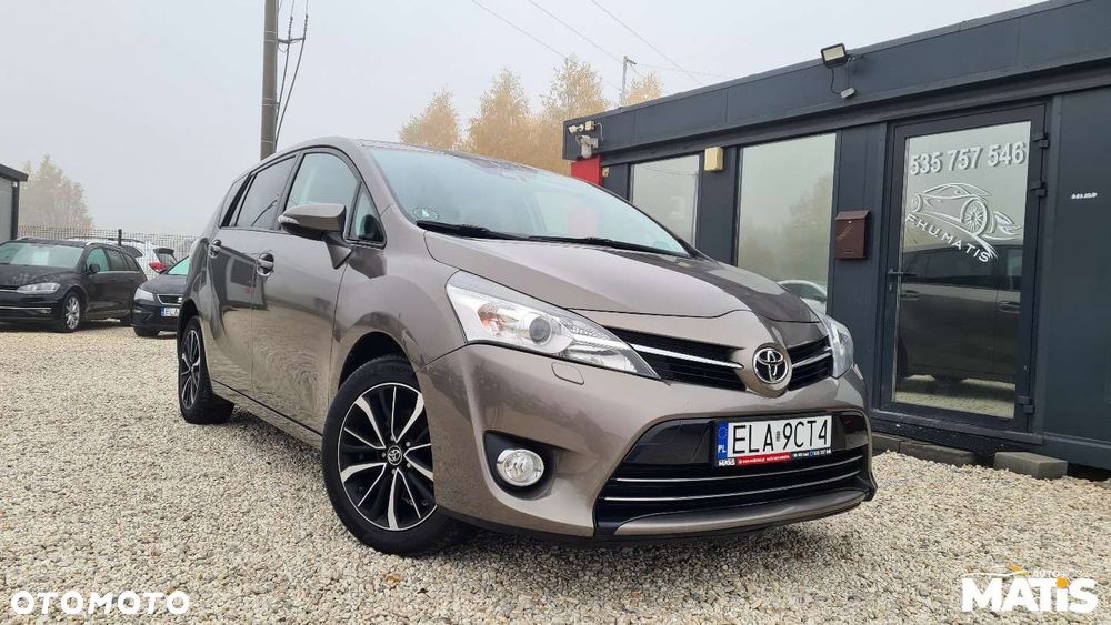 Toyota Verso - 12