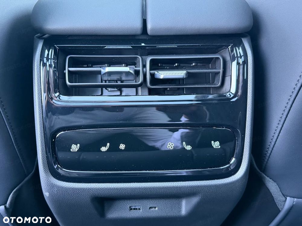 Chery Tiggo 9 - 13