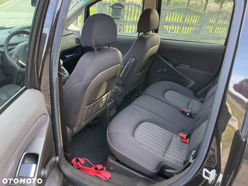 Lancia Musa 1.4 16V Gold - 12