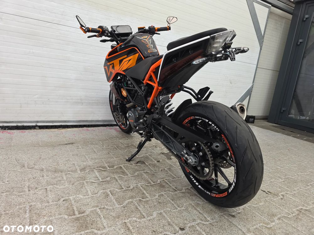 KTM Duke - 13