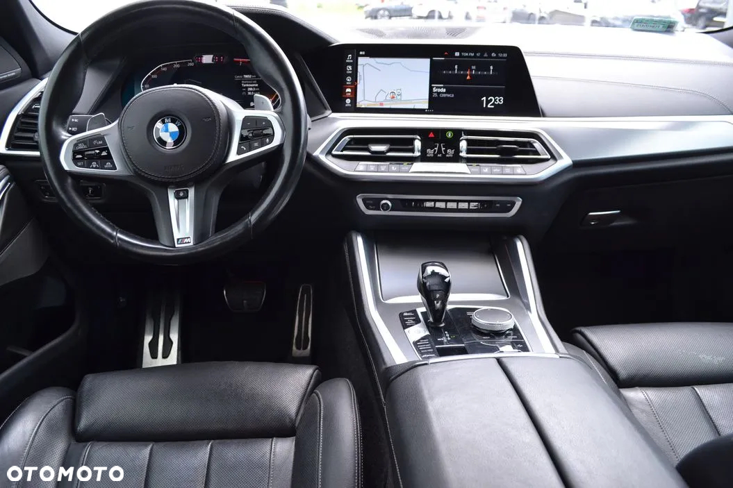 BMW X6 xDrive40i - 12