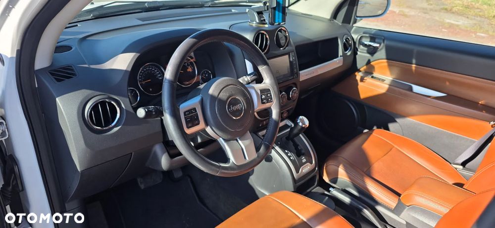 Jeep Compass 2.4I 4x4 Automatik Limited - 27