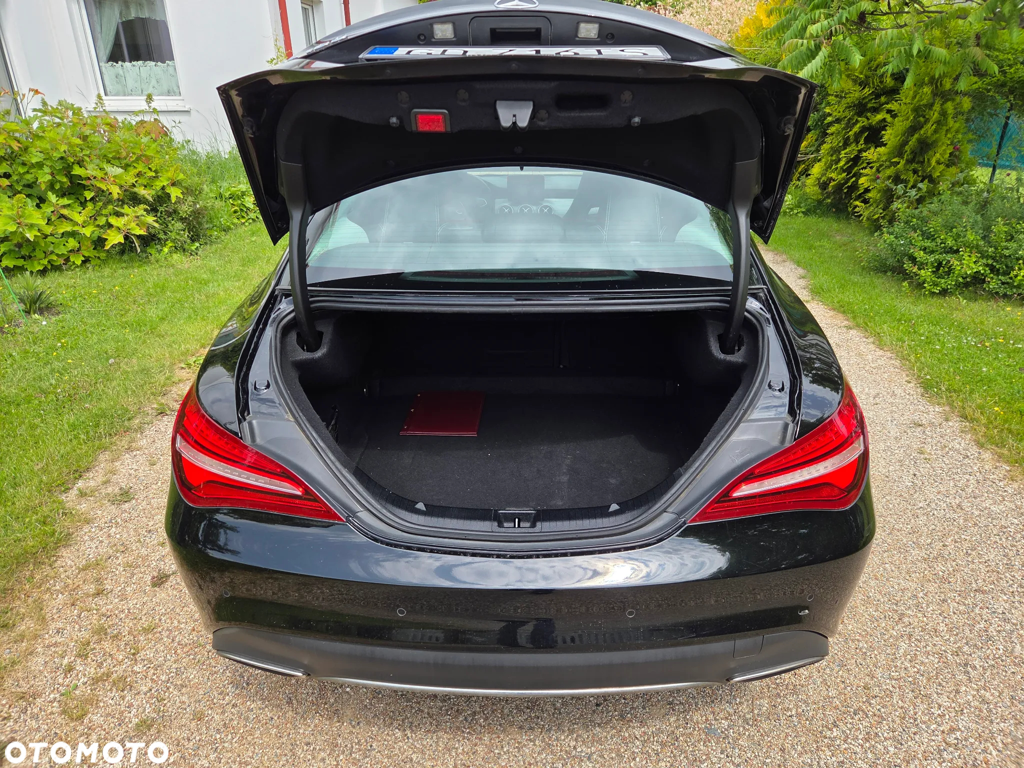Mercedes-Benz CLA 180 7G-DCT Urban - 8