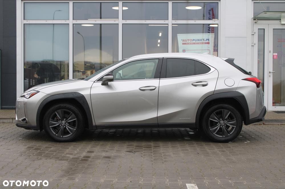 Lexus UX - 2