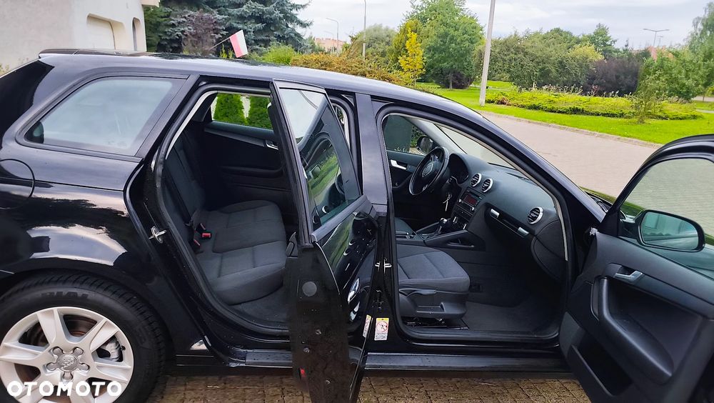 Audi A3 Sportback 1.6 TDI (clean diesel) S tronic Attraction - 16