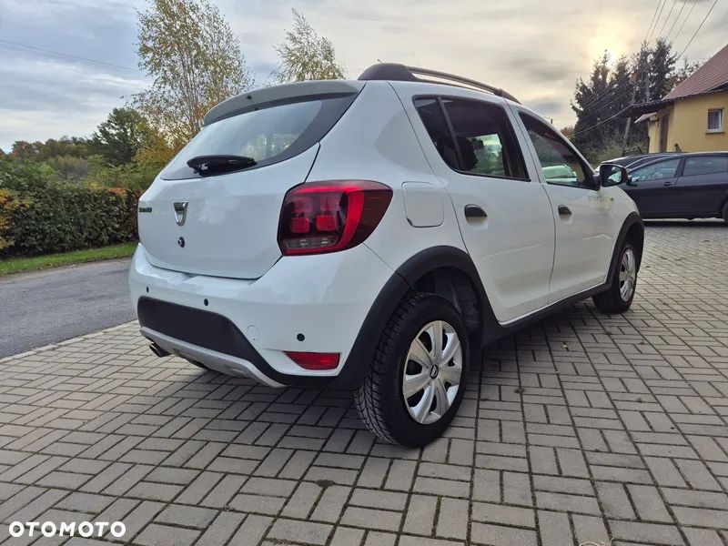 Dacia Sandero Stepway Blue dCi 95 Prestige - 5