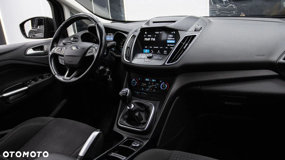 Ford C-MAX - 12