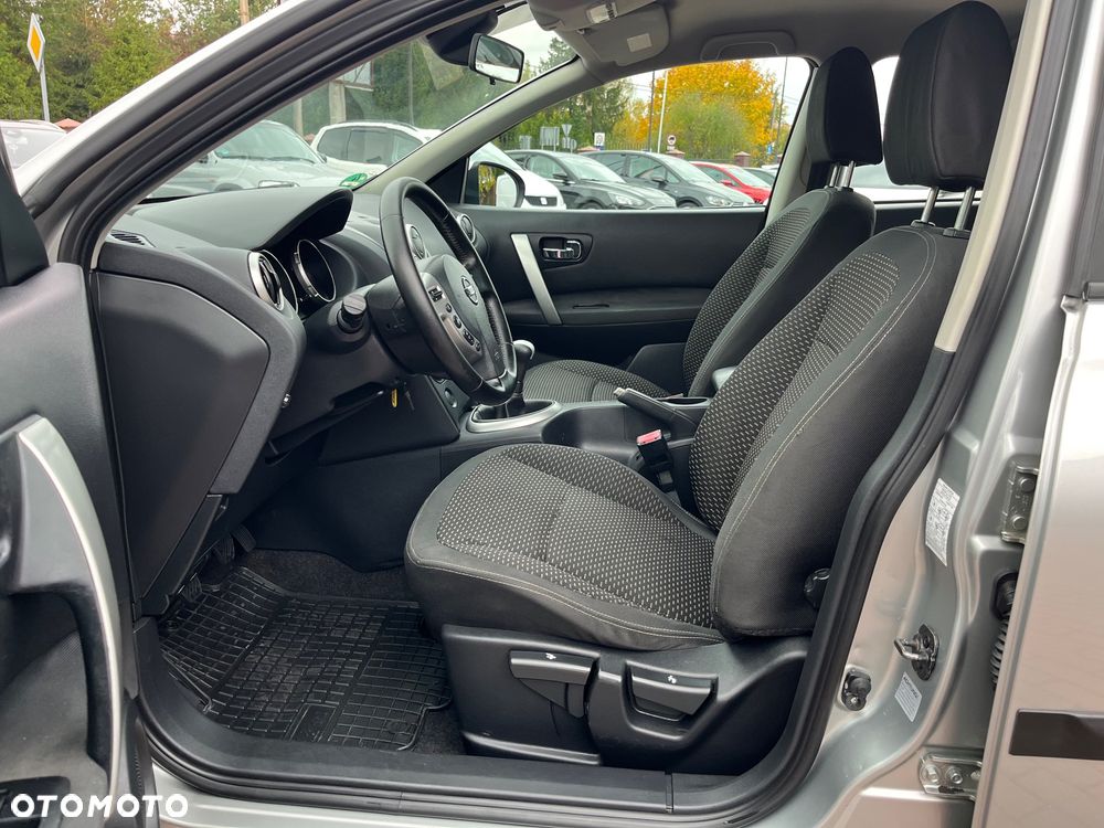 Nissan Qashqai 1.6 visia - 15