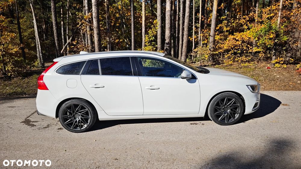 Volvo V60 - 8