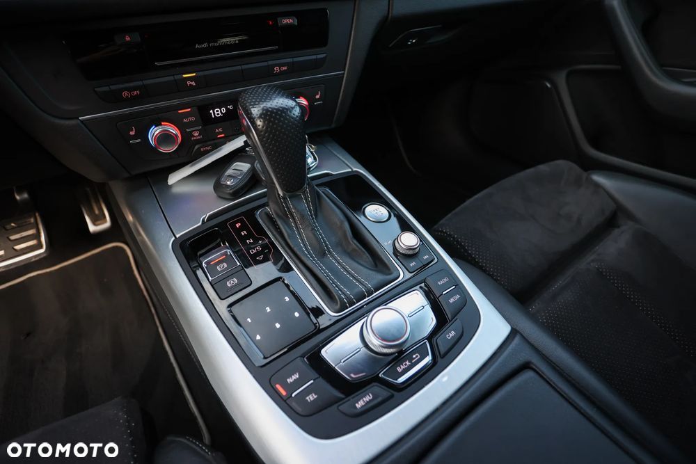 Audi A6 Avant 2.0 TDI ultra S tronic - 30
