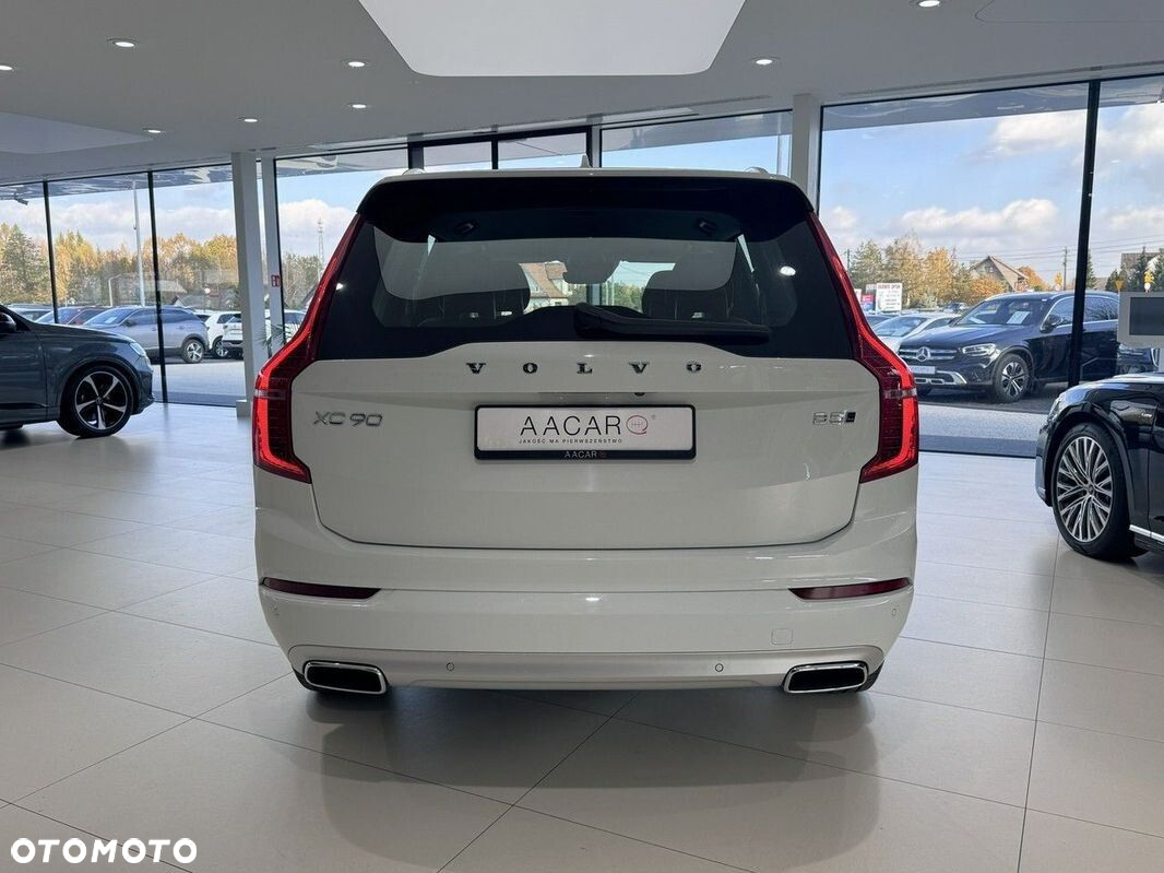 Volvo XC 90 - 6